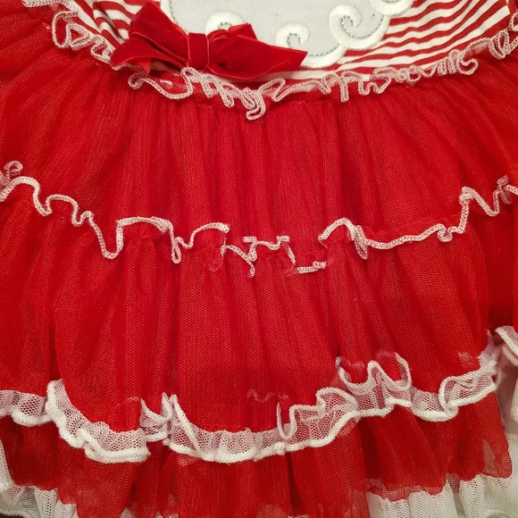 Christmas Dress - Picture 5 of 10